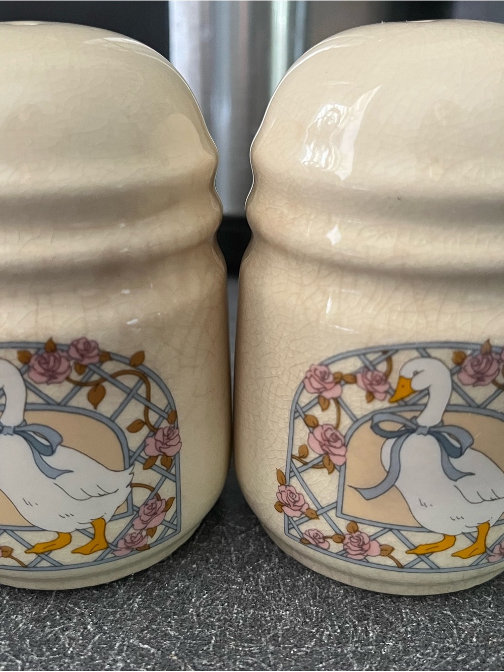 Blue Ribbon Geese Salt & Pepper Set